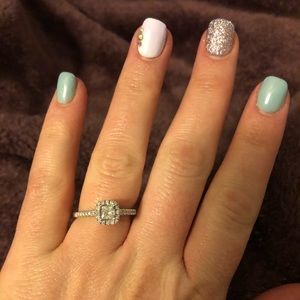 9.5 Zales engagement ring white gold